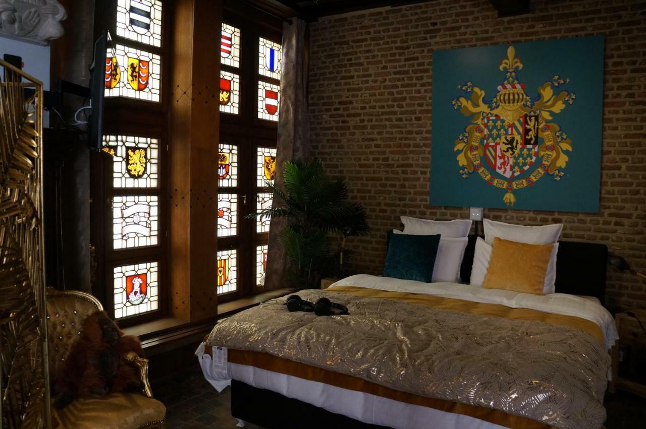 Charming Suites Jan Zonder Vrees Antwerpen Bagian luar foto