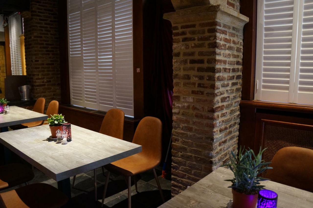 Charming Suites Jan Zonder Vrees Antwerpen Bagian luar foto