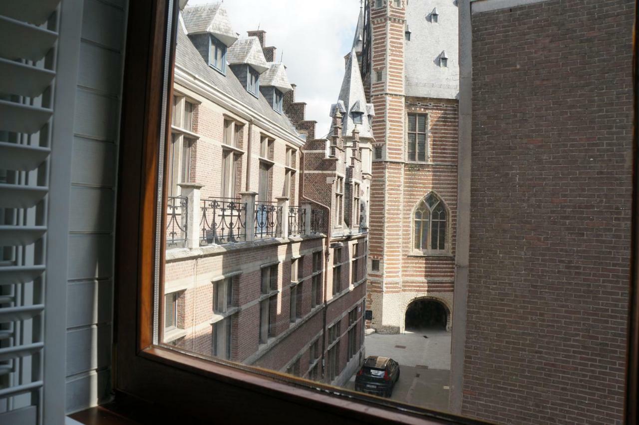 Charming Suites Jan Zonder Vrees Antwerpen Bagian luar foto
