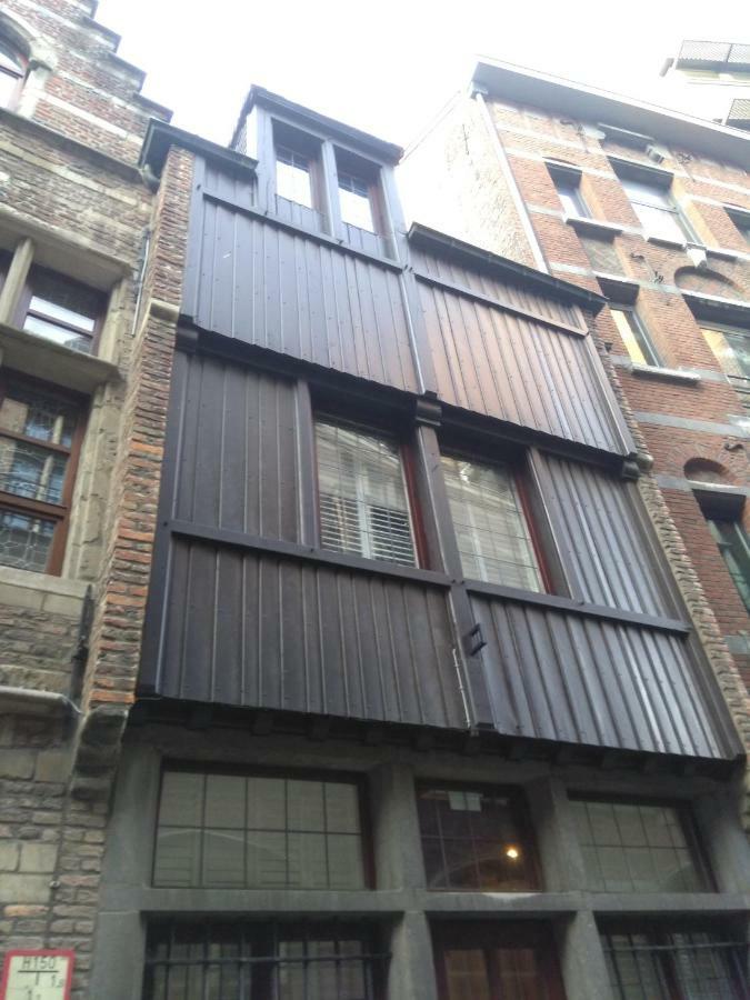 Charming Suites Jan Zonder Vrees Antwerpen Bagian luar foto