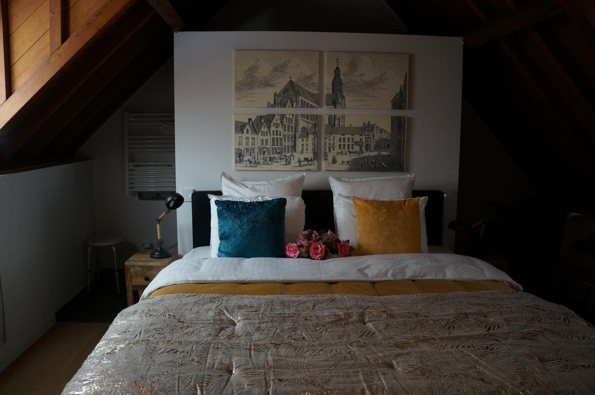 Charming Suites Jan Zonder Vrees Antwerpen Bagian luar foto